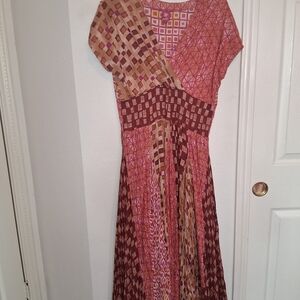 Chic Pink and Brown Geometric Maxi Dress